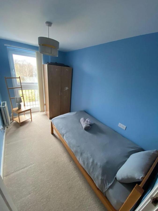 Fabulous 3 Bedroom Flat เอดินบะระ ภายนอก รูปภาพ